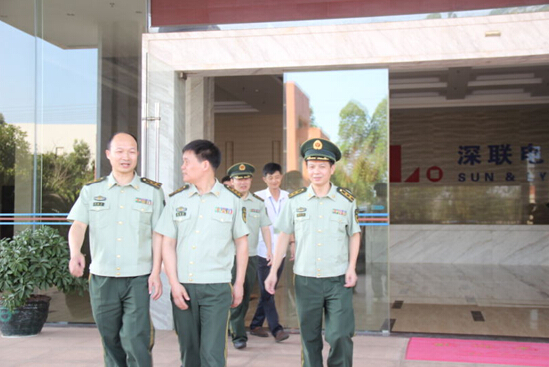 省消防總隊(duì)來訪贛州深聯(lián)線路板廠進(jìn)行安全稽查